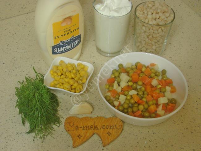 Mayonezli Garnitürlü Buğday Salatası - Yapılışı (1/8) 