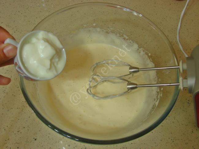 Pamuk Prenses Pastası - Yapılışı (3/20) 