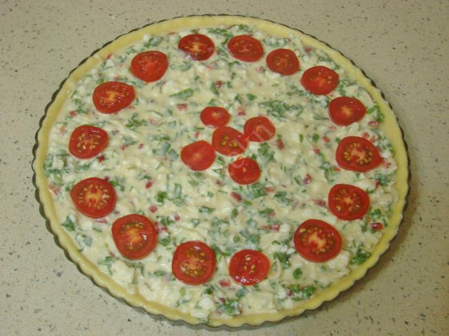 Peynirli Kiş - Yapılışı (12/16) 