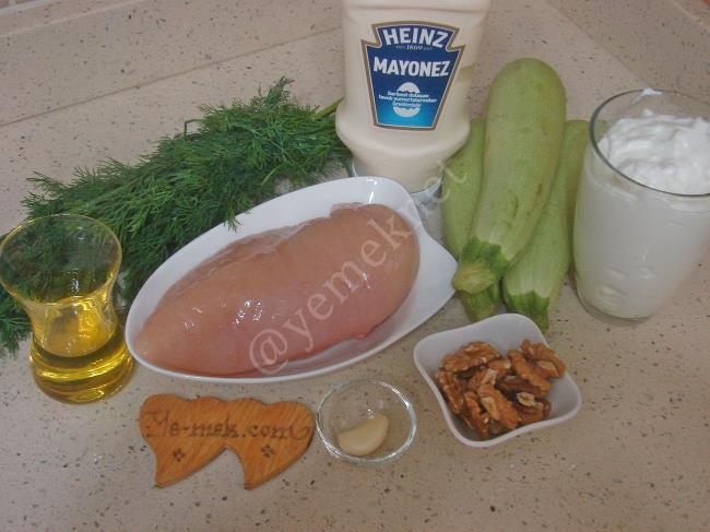 Tavuklu Kabak Salatası - Yapılışı (1/12) 