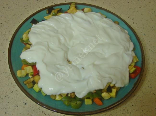 Kıymalı Sebze Kızartması - Yapılışı (12/16) 