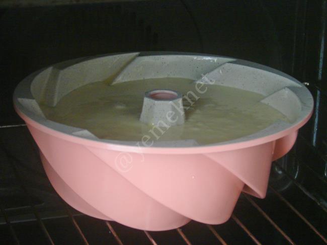 Vanilyalı Kek - Yapılışı (12/16) 