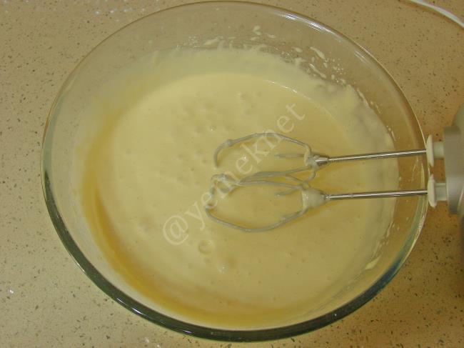 Vanilyalı Kek - Yapılışı (8/16) 