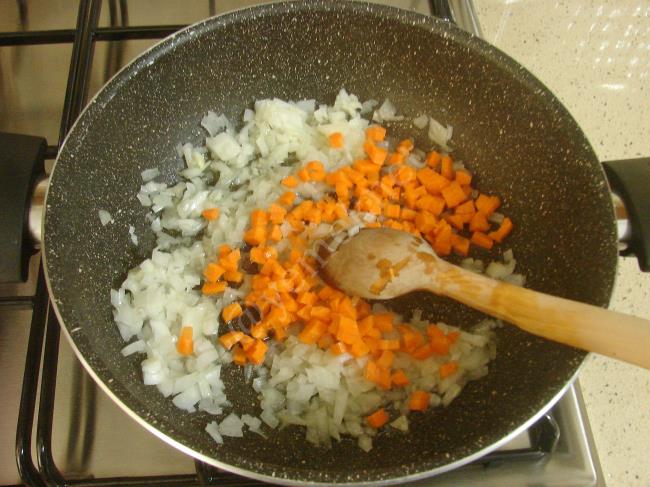 Fırında Kıymalı Patates Püresi - Yapılışı (2/16) 