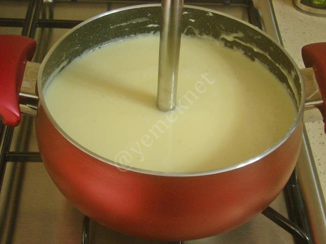 Sütlü Patates Çorbası - Yapılışı (8/12) 