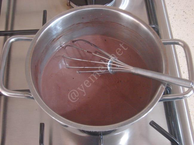 Tepsi Pastası - Yapılışı (11/24) 