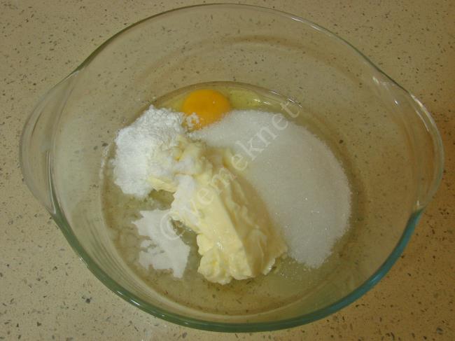 Tepside Elmalı Kurabiye - Yapılışı (2/16) 