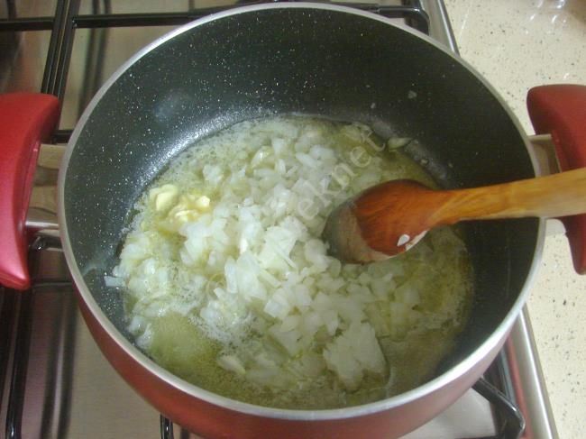 Havuçlu Bulgur Pilavı - Yapılışı (2/12) 