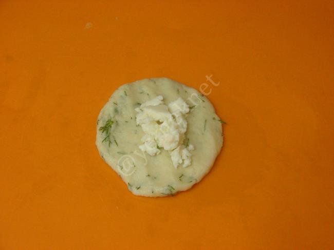 Dereotlu Poğaça - Yapılışı (6/12) 