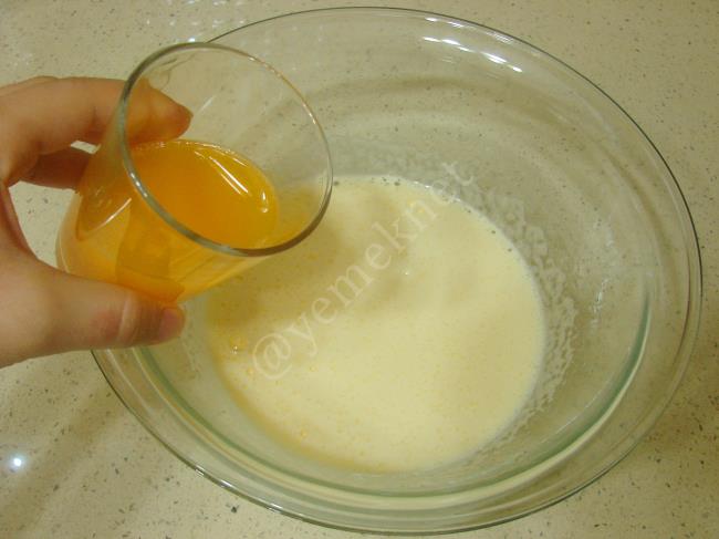 Mandalinalı Kek - Yapılışı (3/12) 