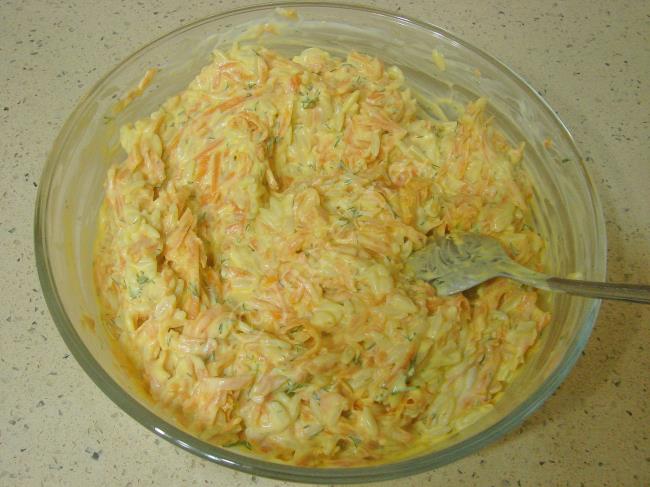 Şehriyeli Havuç Salatası - Yapılışı (9/12) 