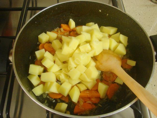 Sebzeli Et Yemeği - Yapılışı (4/12) 