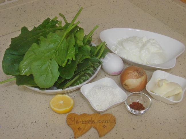 Terbiyeli Ispanak Çorbası - Yapılışı (1/12) 