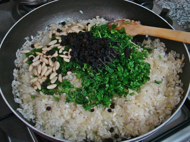 Yaprak Sarması - Yapılışı (3/12) 