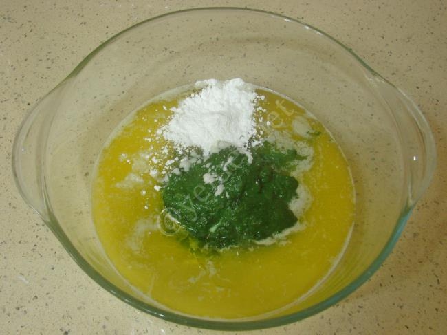 Ispanaklı Poğaça - Yapılışı (4/12) 