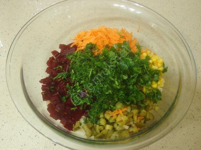 Pancarlı Makarna Salatası - Yapılışı (5/8) 