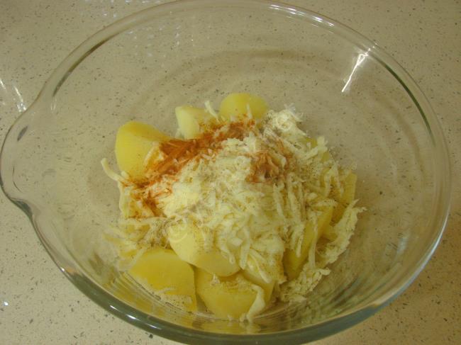 Patatesli Çıtır Börek - Yapılışı (3/16) 