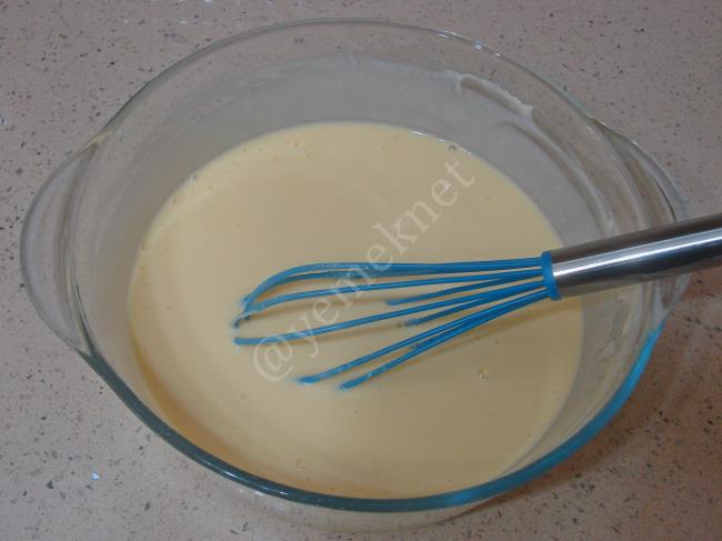 Yoğurtlu Krep - Yapılışı (6/12) 