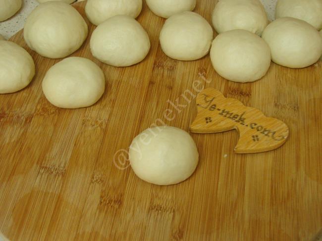 Yoğurtsuz Sütsüz Poğaça Nasıl Yapılır? (8/16) Resimli Yemek Tarifleri
