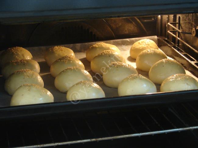 Yoğurtsuz Sütsüz Poğaça - Yapılışı (13/16) 