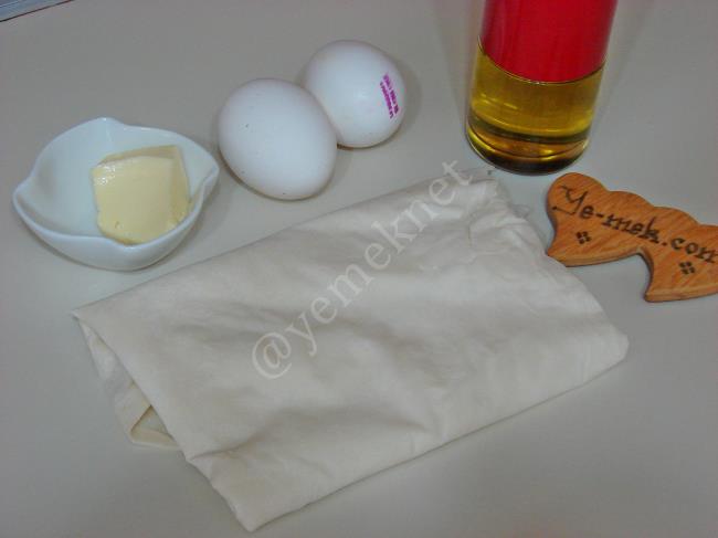 Yumurtalı Yufka - Yapılışı (1/12) 