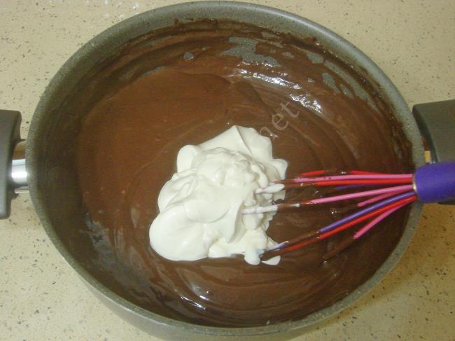 Çikolatalı Magnolia - Yapılışı (7/16) 