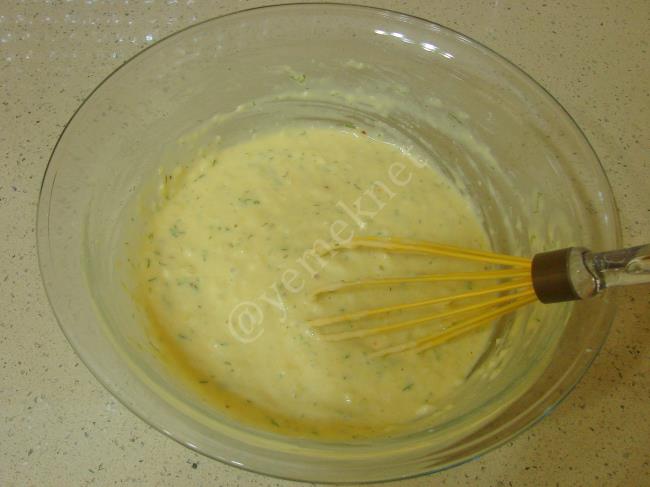 Patatesli Kaşık Dökmesi - Yapılışı (10/16) 