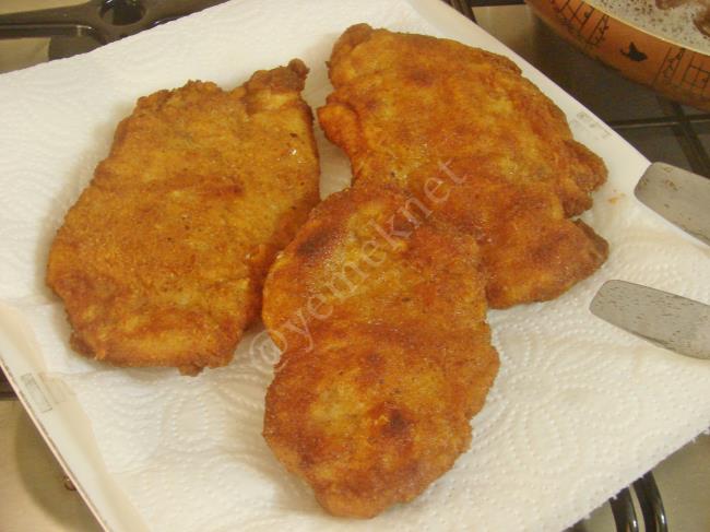 Sodalı Tavuk Şinitzel - Yapılışı (9/12) 