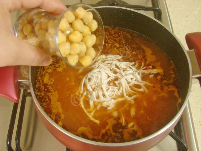 Gülüklü Çorbası - Yapılışı (11/16) 