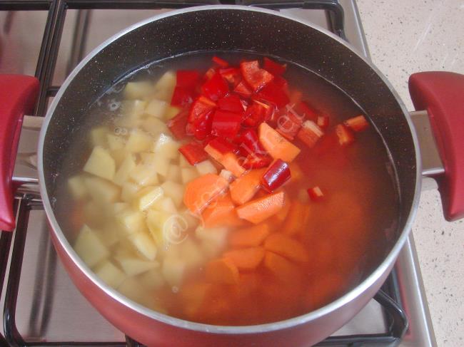 İpek Çorbası - Yapılışı (4/16) 