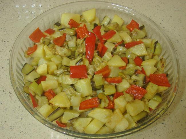 Karışık Sebzeli Musakka - Yapılışı (11/16) 