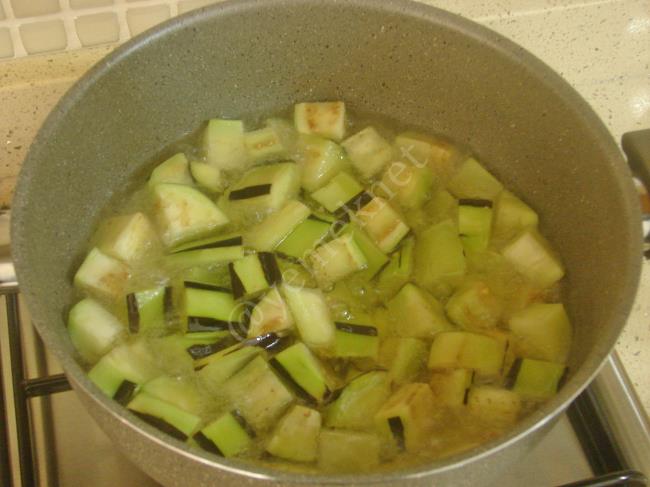 Karışık Sebzeli Musakka - Yapılışı (8/16) 