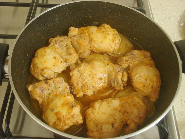 Tencerede Tavuk Tandır - Yapılışı (8/12) 