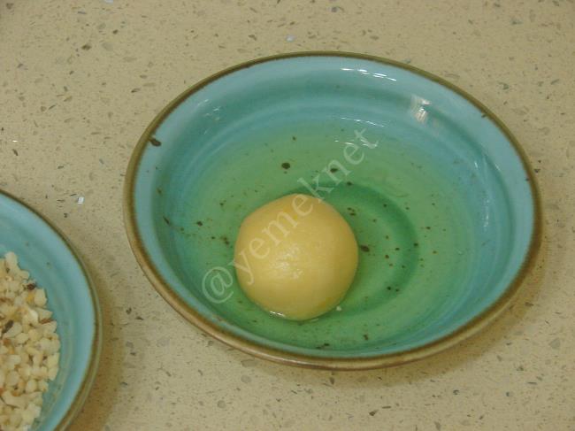 Fındıklı Limonlu Kurabiye - Yapılışı (7/12) 