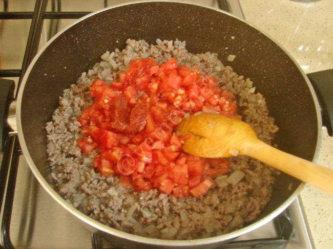 Kıymalı Girit Kabağı Yemeği - Yapılışı (5/12) 