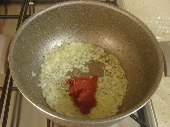 Nohutlu Semizotu Çorbası - Yapılışı (3/12) 