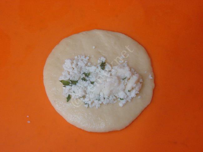 Sıvı Yağlı Mayasız Poğaça - Yapılışı (6/12) 