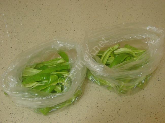 Buzlukta Kızartmalık Biber Saklama Yöntemi - Yapılışı (5/8) 