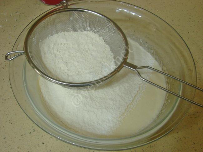 Mürdüm Erikli Kek - Yapılışı (5/12) 