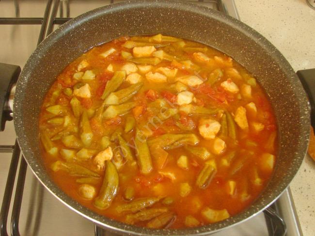 Tavuklu Bamya - Yapılışı (10/12) 