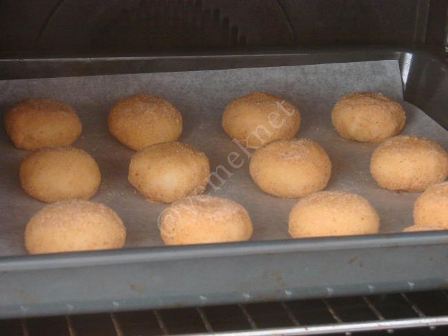 Galeta Unlu Peynirli Poğaça - Yapılışı (10/12) 