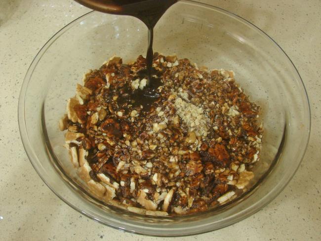 Hindistan Cevizli Bisküvi Topları - Yapılışı (7/12) 