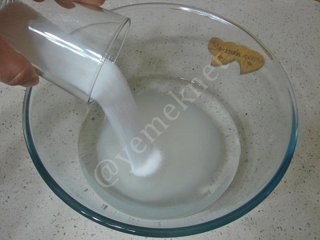 Sütsüz Yoğurtsuz Kek - Yapılışı (2/12) 