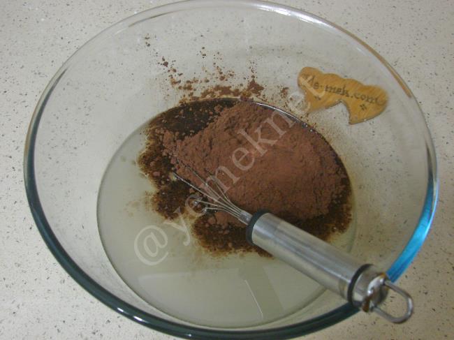 Sütsüz Yoğurtsuz Kek - Yapılışı (3/12) 