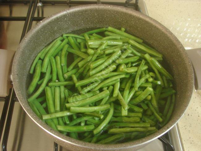 Börülce Kavurması - Yapılışı (3/12) 