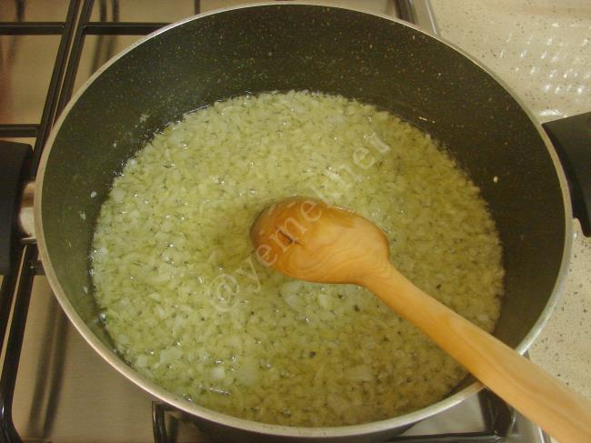 Börülce Kavurması - Yapılışı (6/12) 