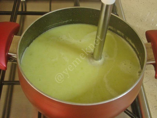 Yoğurtlu Kabak Çorbası - Yapılışı (6/12) 