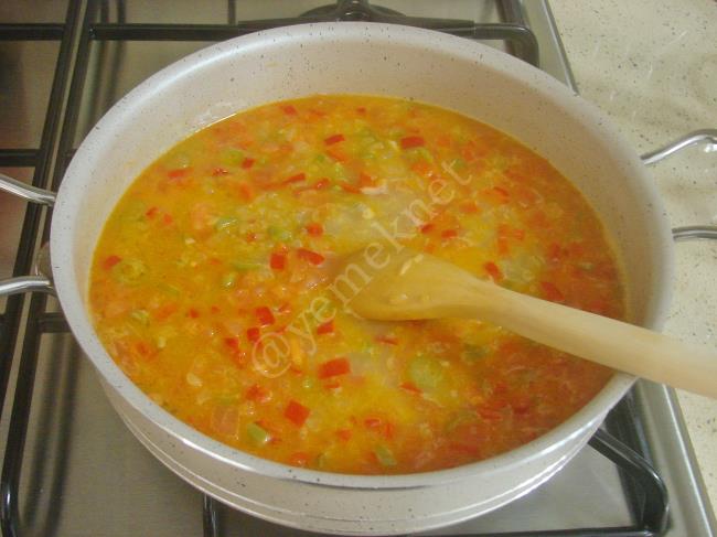 Biberli Bulgur Pilavı - Yapılışı (8/12) 