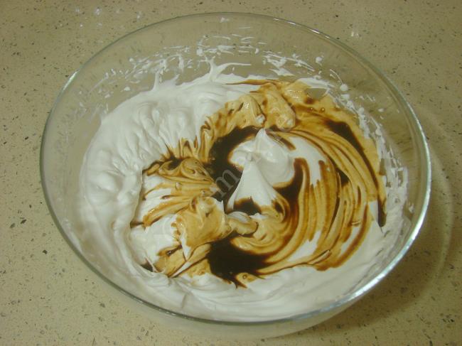 Çikolatalı Mousse Pasta - Yapılışı (12/20) 
