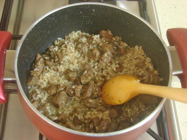 Etli Pilav - Yapılışı (5/8) 